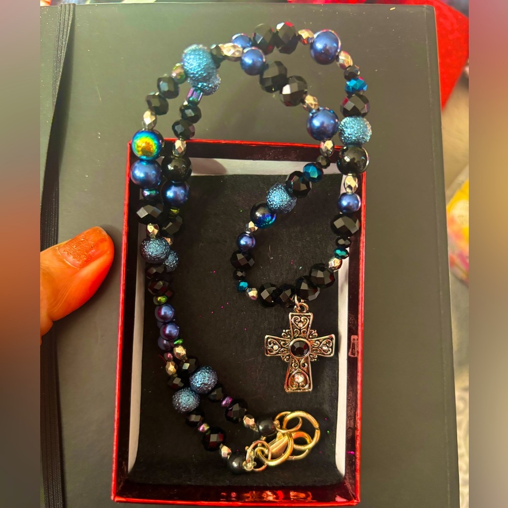 LOVELY LITTLE PIECES CROSS